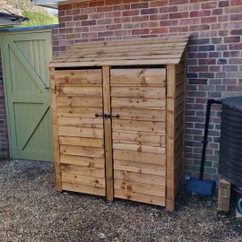 The Hambleton log store with doors