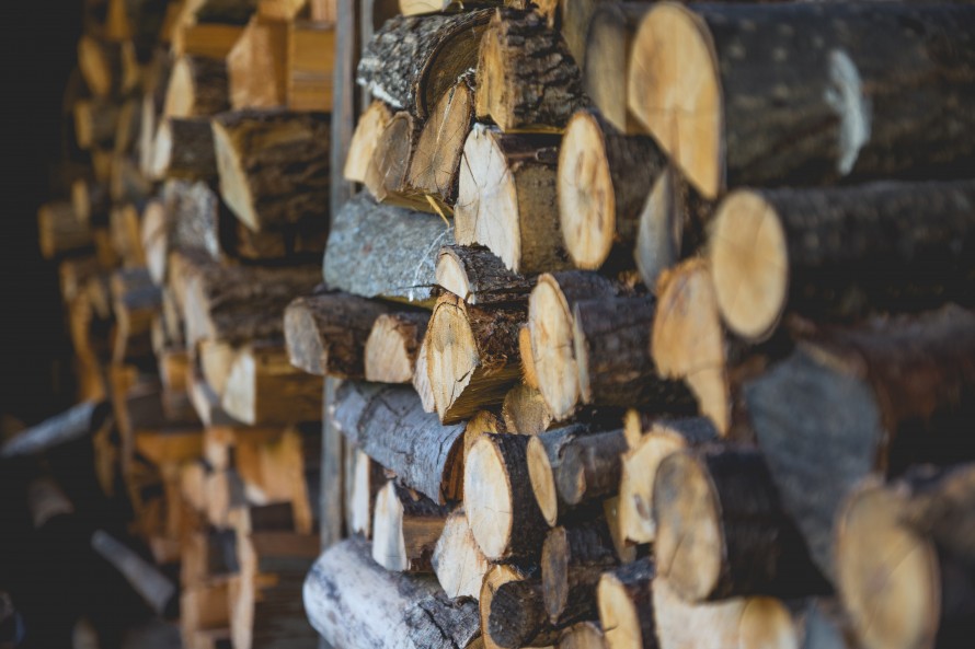 How to store logs for your home