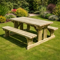 Tinwell Picnic Bench